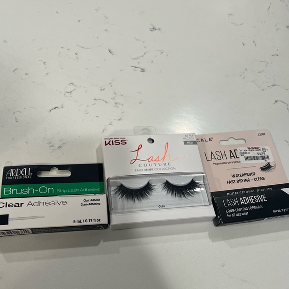 New! Eyelashes! - Picture 2 of 13